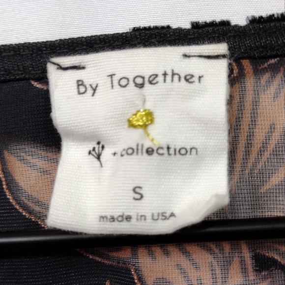 By Together Floral Front Tie Top Women's S Black Cream Cottagecore Retro 90s Y2K - Picture 8 of 9